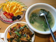 -隔壁老王·家常云南菜(花巷店)