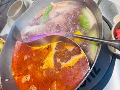 -左庭右院鲜牛肉火锅(金山万达店)