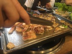 -香猪坊韩国烤肉专属门店(魏公村店)