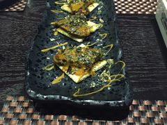 -HIHE Bistro·Oyster Bar(华熙live店)