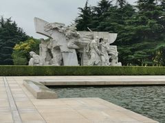 -上海市龙华烈士陵园
