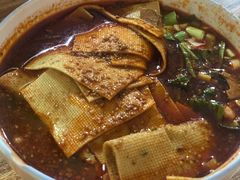 -老字号杨坡红油米线腊汁肉夹馍(东四道巷店)