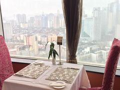 -东方豪景花园酒店·怡景旋转餐厅