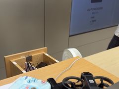 -DJI大疆(深圳华强北曼哈授权体验店)