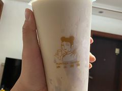 霸气厚芋泥波波奶茶-沪上阿姨·精选茶饮(烟台万达广场店)