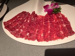 -左庭右院鲜牛肉火锅黑金店(陆家嘴中心店)