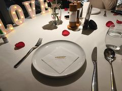 -MONICH牛排融合餐厅(和义大道购物中心店)