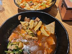 -万记麻辣烫国展总店