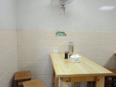 -津津老鸭粉丝馆(正东路店)