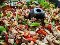 -兔行天下-鸿鹤鲜锅兔(中海国际店)