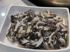 -三头牛·潮汕牛肉生蚝火锅 (夏湾店)
