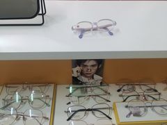-美空眼镜·星趣控·新乐学·控优点合作店(周浦万达店)