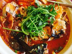 -魏铭鱼头捞饭(晋阳路店)