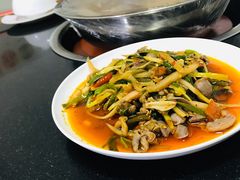 -弓虽昌焖烧鸡(大竹林店)