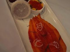 温热烟熏三文鱼-壳里西餐厅Coquille Seafood Bistro(蒙自路店)