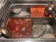 牛油麻辣锅底-海底捞火锅(同泰时代广场夜宵主题店)