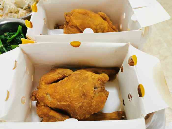 多美丽·炸鸡(小梅大街店)-"我们在大众买卷点的是59美味童子鸡拼盘套