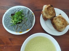 -宝瑞门钉肉饼店