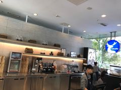 -瑞幸咖啡(东海中心店)