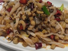 酸辣子炒石泉魔芋-钟记陕南菜·煎锅鱼(红专南路店)