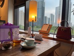靠窗位-瓦库茶馆17号(海汇港店)