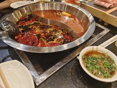 -百年川椒重庆老火锅(光谷店)