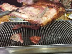 -欢乐牧人蒙古炭烤羊腿(四平路店)