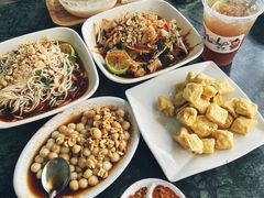 柠檬米线-啰啰冰屋(景洪总店)