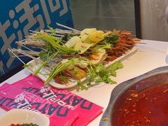 -佰人王串串香火锅(洋珠巷店)
