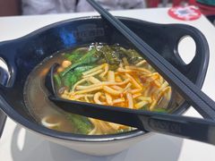 -桂在香知桂林米粉(南岗松雷店)