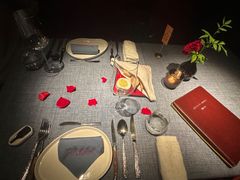 -弦月窗LUNETTE BY AMANDA(复兴路店)