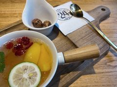 银耳桃桃-炖物24章·顺时轻养茶(杭州大厦店)