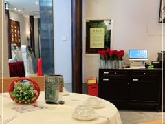 -五谷芳乳鸽王(海景店)