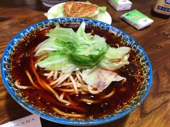 极品牛肉面-蒋六十八梯眼镜面(狮子坪店)