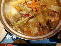 -千岛蚝高压锅生蚝·人参火锅(白云万达店)