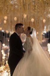 -MECCI婚礼摄影跟拍(红东方广场店)