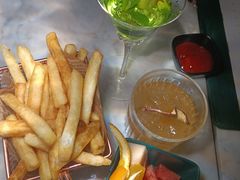 -Gurls Lounge GL酒吧