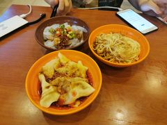-龙抄手(春熙路总店)