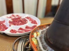 鲜羊肉拼盘-聚京源餐厅