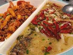 -姚姚酸菜鱼·金戈戈香港豉油鸡(喜荟城联名店)