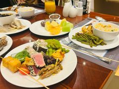 -武汉世茂希尔顿酒店·汇·全日餐厅