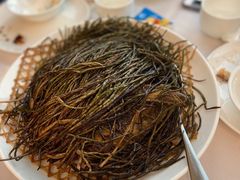 葱烤鸦片鱼头-新吉士·上海菜(浦东LCM置汇旭辉店)