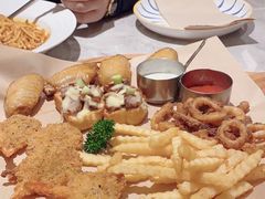 -必胜客(骡马市店)