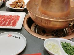-前门·鲜肉火锅(长风店)