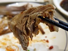 -民族手抓羊肉馆·滩羊手抓·烤全羊