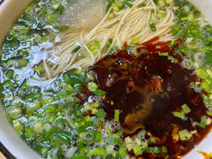 -德元兰州纯汤牛肉面