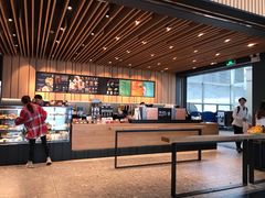 -星巴克(广州南站A18检票口楼上)