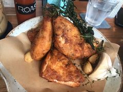 炸鸡-ROAST coffee & eatery