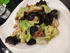 白菜木耳爆豆腐-六和聚传统烤鸭.天津菜(和平店)