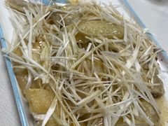 -品香菜馆(旗峰路中侨大厦店)